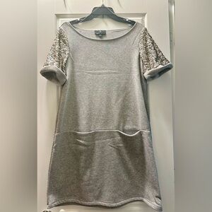 Ronnie Nicole jersey sweatshirt dress with sequins sleeves. Large